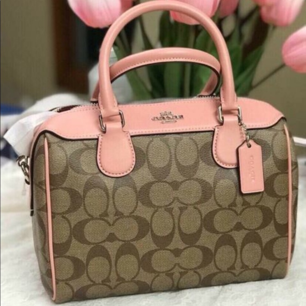 🌸 NEW❗️COACH Signature Bennett Bag. 🌸 🎀 🌸 - Picture 3 of 10